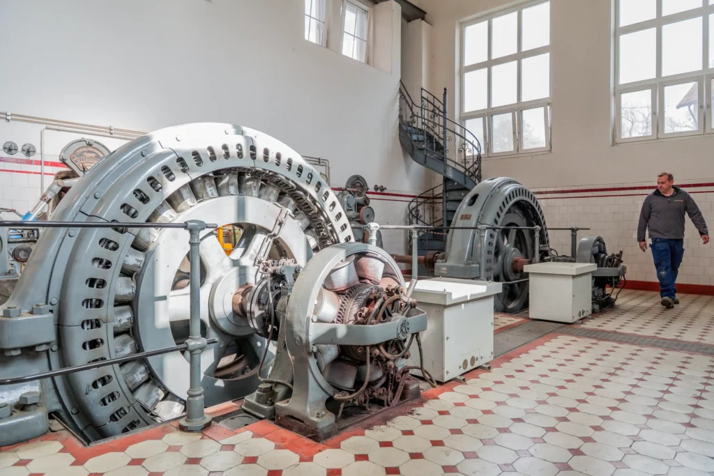 Ehinger energie turbinenraum industrieanlagen